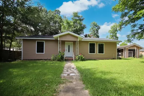 300 Duncan Ave, Lufkin, TX 75901