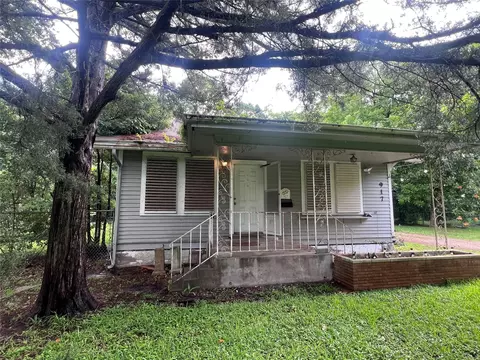 917 Laurel St, La Marque, TX 77568