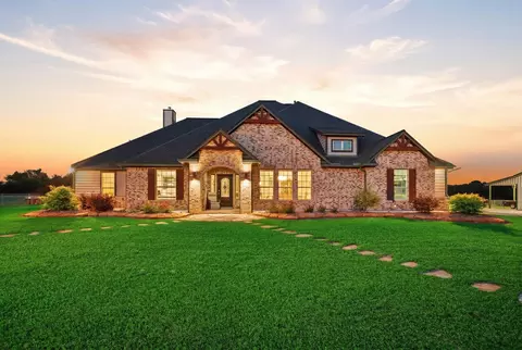 12416 County Road 201, Plantersville, TX 77363