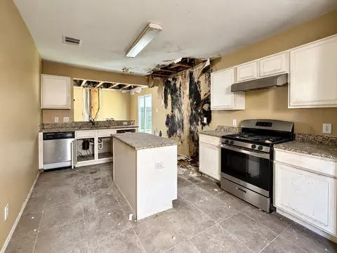 Kitchen - 22815 Red Leo Ln, Spring, TX 77389 photo 1 of 3