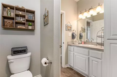 Bath - 200 Mobile, Crystal Beach, TX 77650 photo 9 of 10