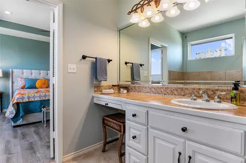 Bath - 200 Mobile, Crystal Beach, TX 77650 photo 5 of 10
