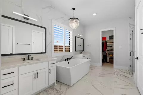 Bath - 27720 Hazelbrook Ln, Spring, TX 77386 photo 1 of 4