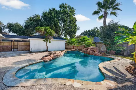Exterior - 707 Cranfield Ct, Katy, TX 77450 photo 3 of 7