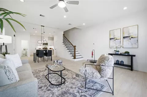 4515 Teton St, Houston, TX 77051