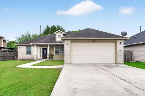934 Genoa St, South Houston, TX 77587