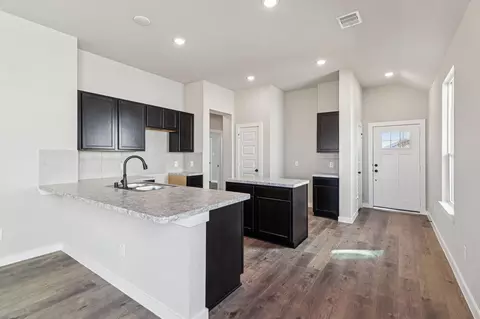 Kitchen - 16836 Needlepoint Dr, Conroe, TX 77302 photo 3 of 3