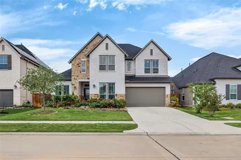 32018 Crested Knoll Ct, Fulshear, TX 77441