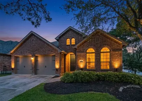 12207 Grand Arches Ln, Humble, TX 77346
