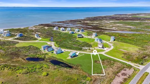 25907 Bay Breeze Dr, Galveston, TX 77554