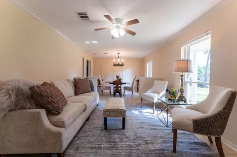 Living - 25019 Barmby Dr, Spring, TX 77389 photo 2 of 4