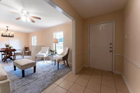 Entry Way - 25019 Barmby Dr, Spring, TX 77389 photo 2 of 2