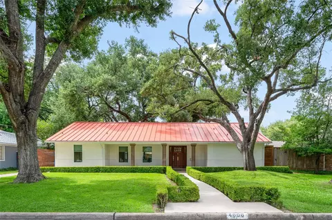4606 Staunton St, Houston, TX 77027