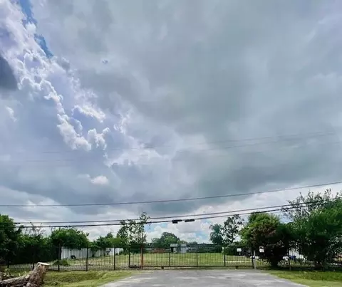 4310 Bennington St, Houston, TX 77016