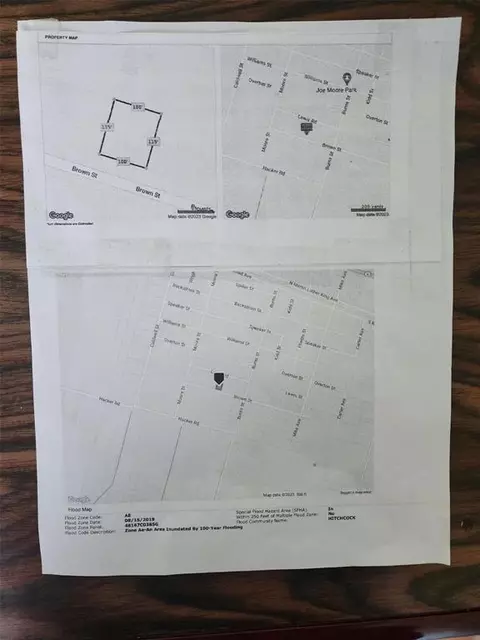 7106 Brown St, Hitchcock, TX 77563