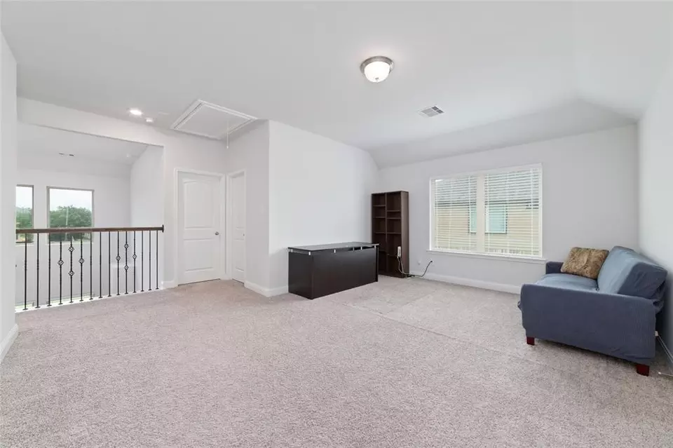 Entry Way - 8915 Japonica Dr #DA, Richmond, TX 77469 photo 5 of 6