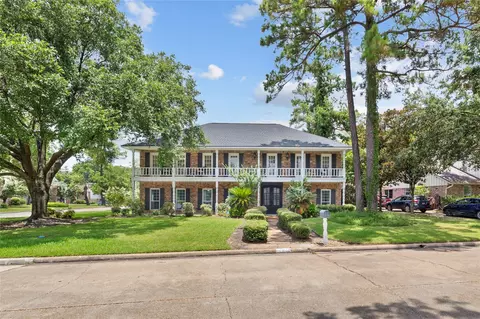 10822 Elmdale Dr, Houston, TX 77070