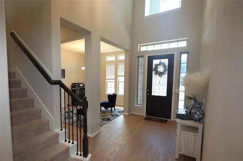 Entry Way - 2135 Brooke Avery Dr, Katy, TX 77494 photo 2 of 4