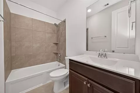 Bath - 6722 Chicoma St, Spring, TX 77379 photo 5 of 6