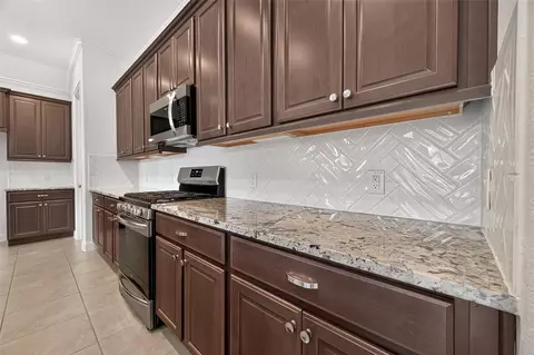 Kitchen - 6722 Chicoma St, Spring, TX 77379 photo 3 of 4