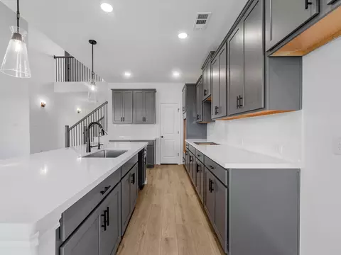 Kitchen - 7722 Jasper Meadows Way, Angleton, TX 77515 photo 2 of 3
