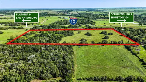 ih-10 Feeder, Flatonia, TX 78956