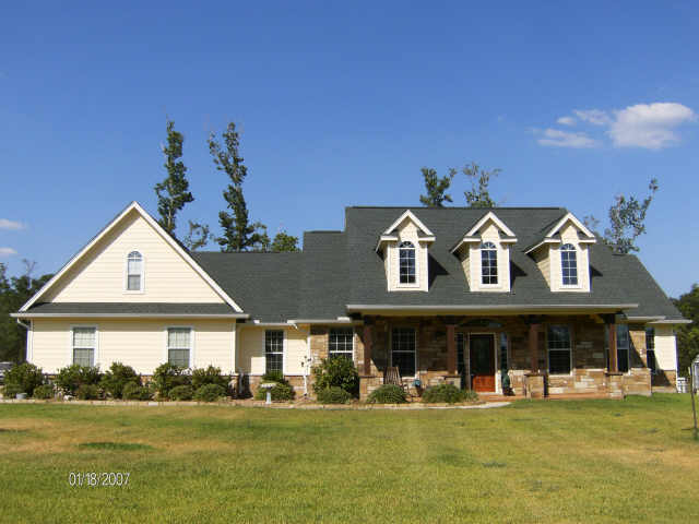9 Ranch Road One, Willis, TX 77378 photo 1