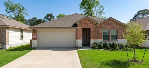 332 Pecos Dr, Huntsville, TX 77340