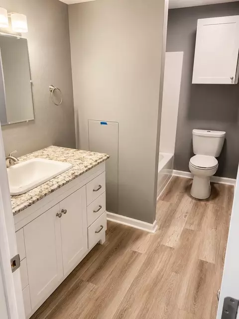 Bath - 513 E Caney St, Wharton, TX 77488 photo 1 of 1