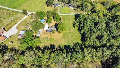 591 Haymeadow Ln, Shepherd, TX 77371