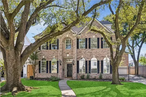 4601 Mimosa Dr, Bellaire, TX 77401