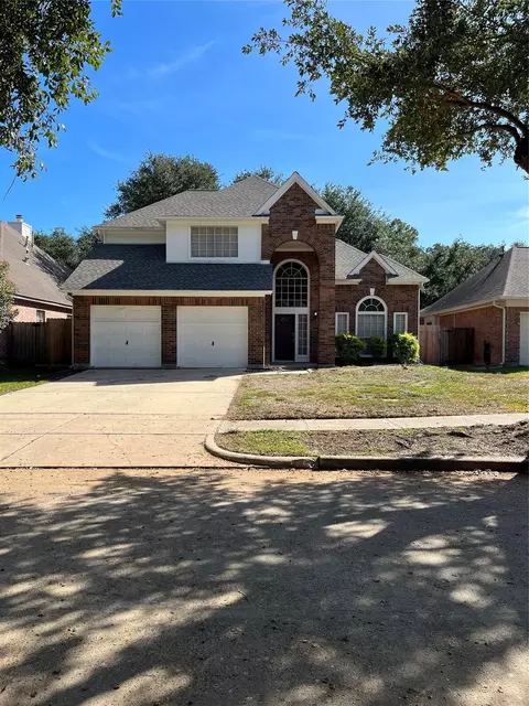 1726 Emerald Lake Ct, Houston, TX 77062