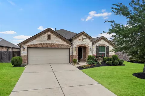 20726 Arrow Falls Ln, Richmond, TX 77407