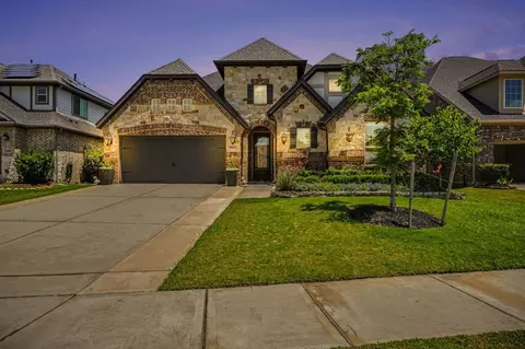 14223 Dunsmore Landing Dr, Houston, TX 77059