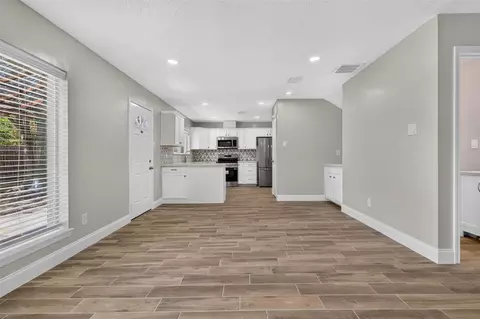 Living - 23631 Verngate Dr, Spring, TX 77373 photo 11 of 11