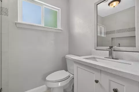 Bath - 23631 Verngate Dr, Spring, TX 77373 photo 2 of 4
