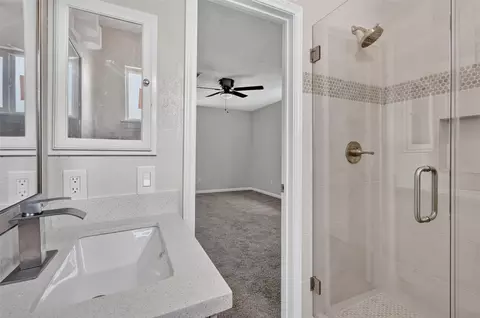 Bath - 23631 Verngate Dr, Spring, TX 77373 photo 3 of 4