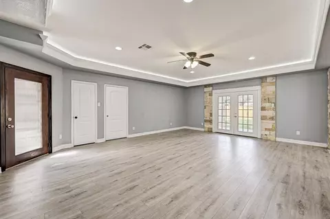 Living - 3306 Gary Ln, Spring, TX 77380 photo 2 of 11