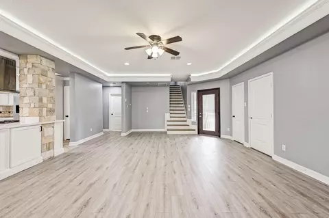 Living - 3306 Gary Ln, Spring, TX 77380 photo 4 of 11