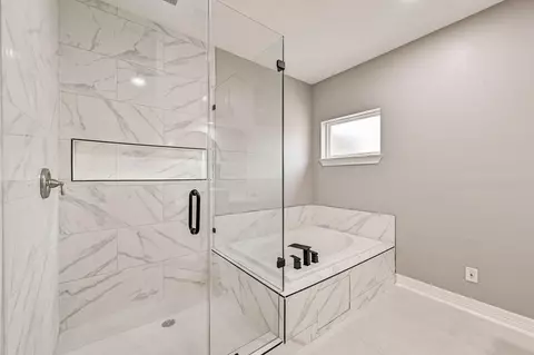 Bath - 3306 Gary Ln, Spring, TX 77380 photo 1 of 7