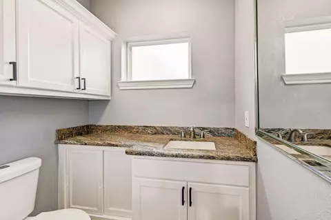 Bath - 3306 Gary Ln, Spring, TX 77380 photo 6 of 7