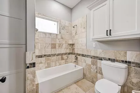 Bath - 3306 Gary Ln, Spring, TX 77380 photo 7 of 7