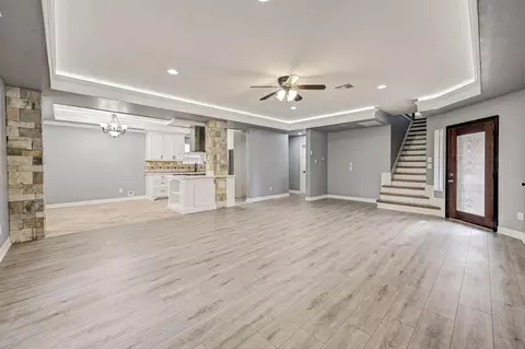Living - 3306 Gary Ln, Spring, TX 77380 photo 5 of 11