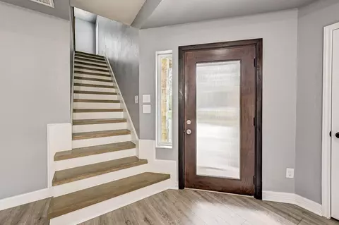 Entry Way - 3306 Gary Ln, Spring, TX 77380 photo 2 of 5