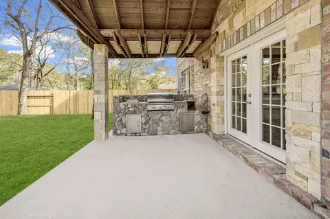 Exterior - 3306 Gary Ln, Spring, TX 77380 photo 7 of 9