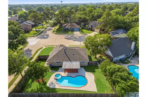 11014 Rippling Fields Ct, Houston, TX 77064