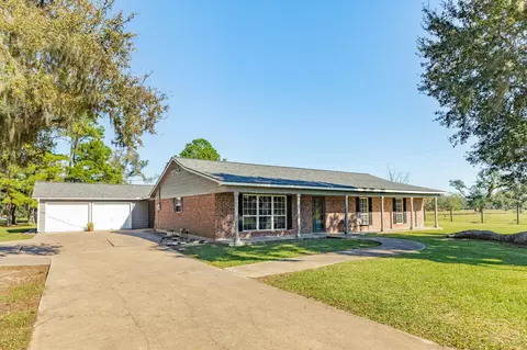 1133 Fm 1459 Rd, Sweeny, TX 77480