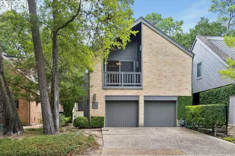 130 Sugarberry Cir, Houston, TX 77024