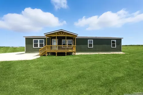 639 Old Phillipsburg Ln, Brenham, TX 77833