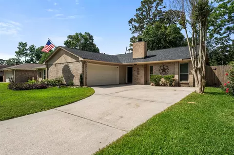 4058 Sherwood St E, Kingwood, TX 77339